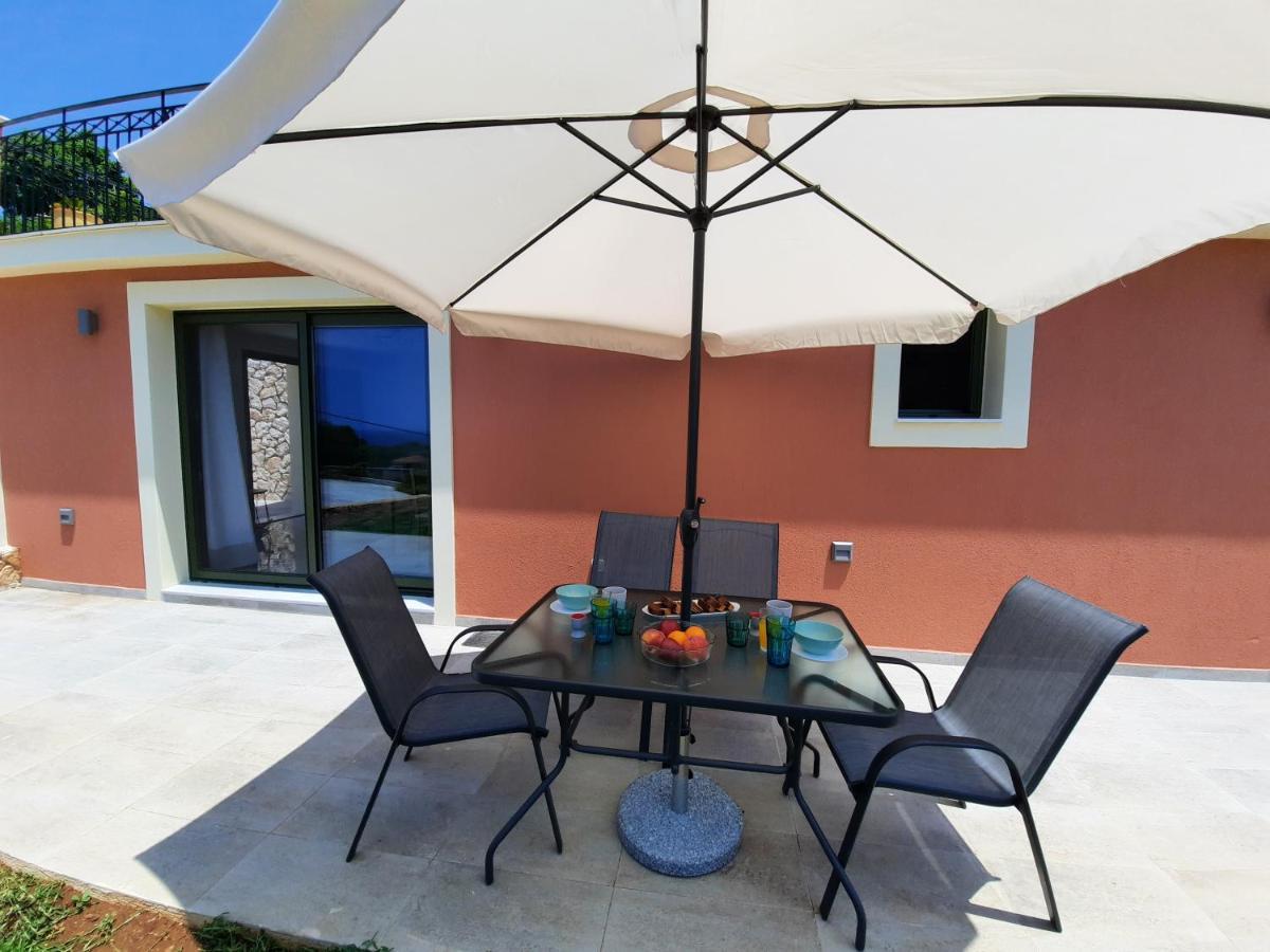 Freesia Grand Sea View Residence Svoronata Luaran gambar