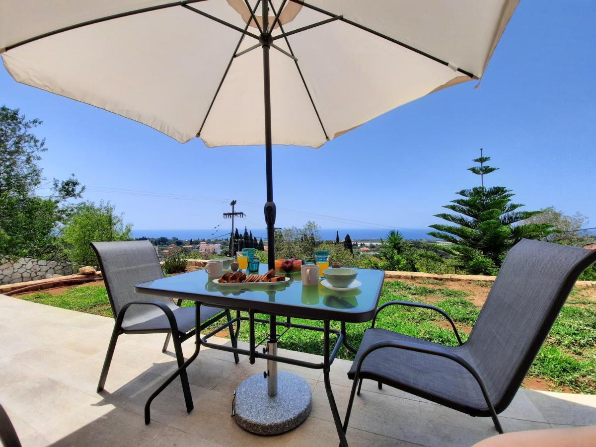 Freesia Grand Sea View Residence Svoronata Luaran gambar