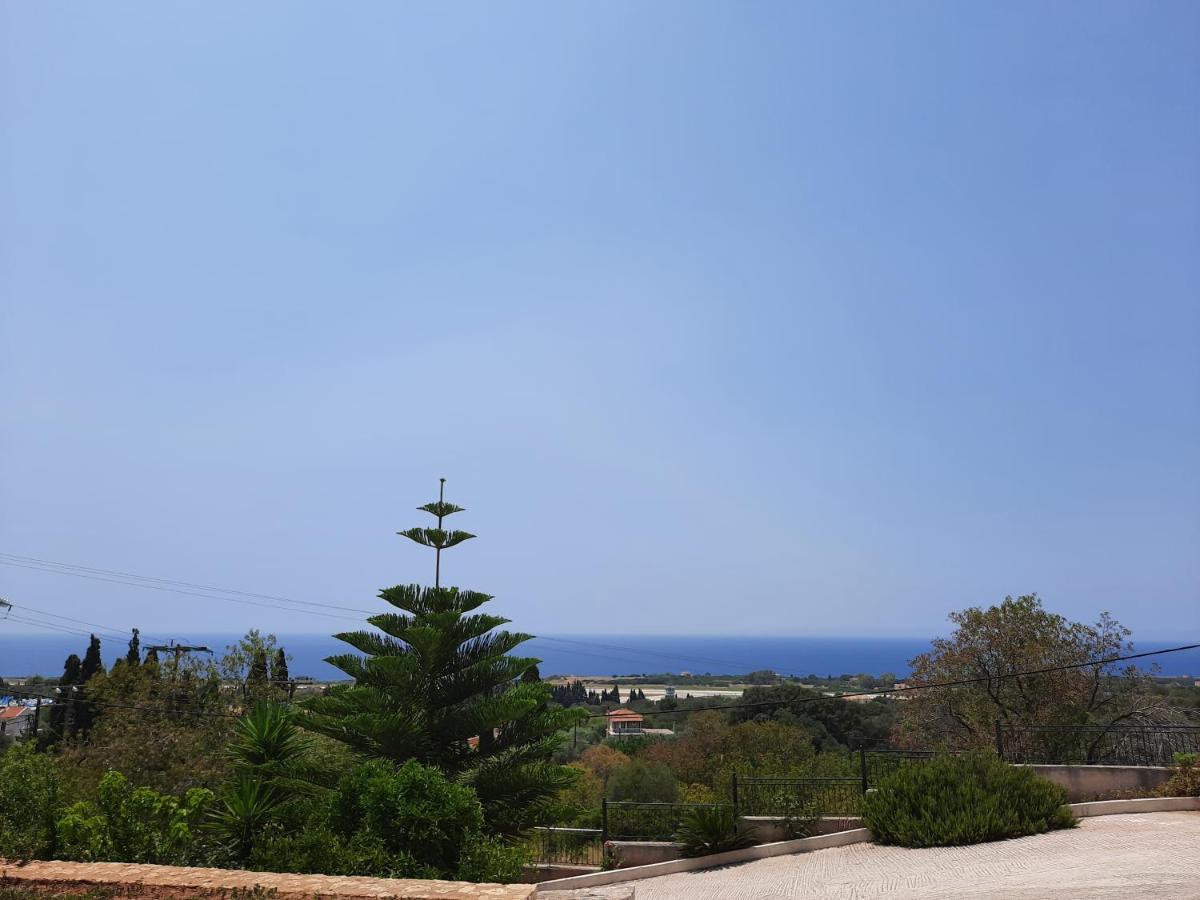 Freesia Grand Sea View Residence Svoronata Luaran gambar