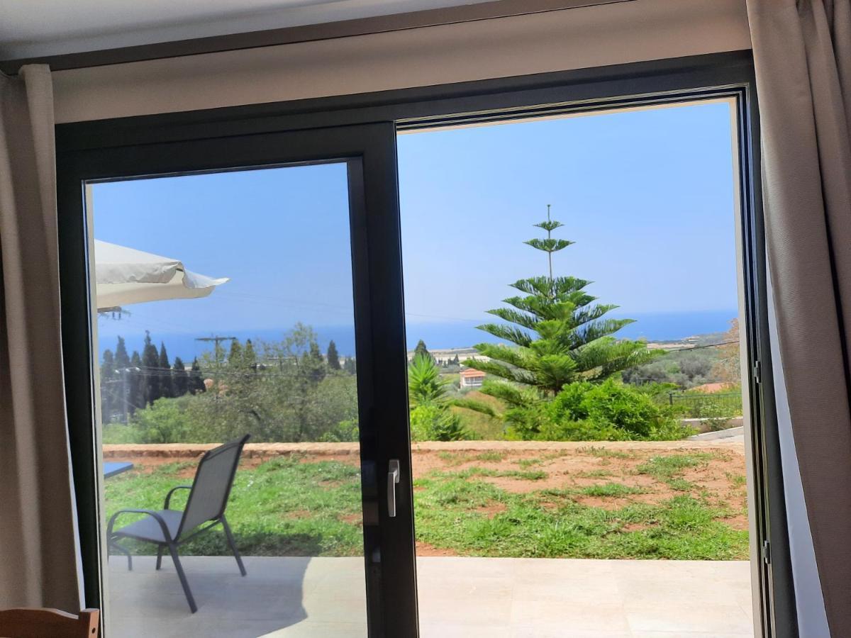 Freesia Grand Sea View Residence Svoronata Luaran gambar